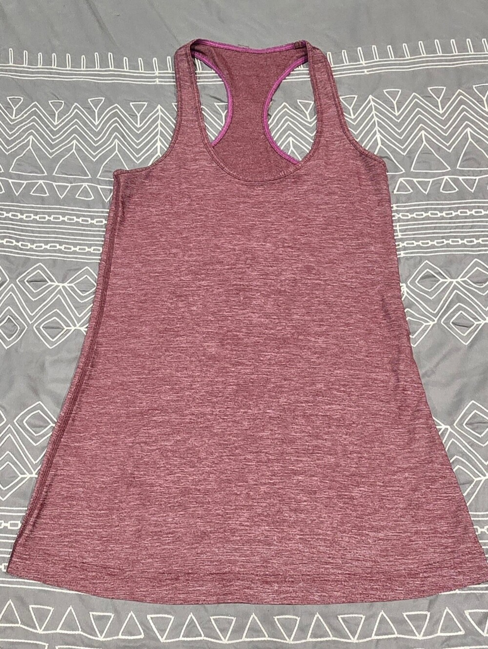 Lululemon Racerback Tank Size 4 - Picture 1 of 5